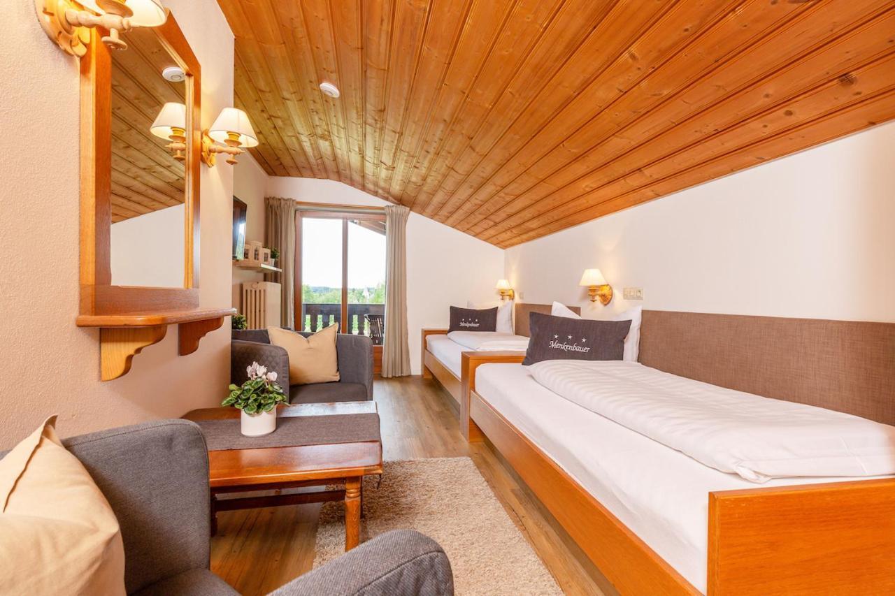 Gaestehaus Menkenbauer Ruhpolding Bagian luar foto