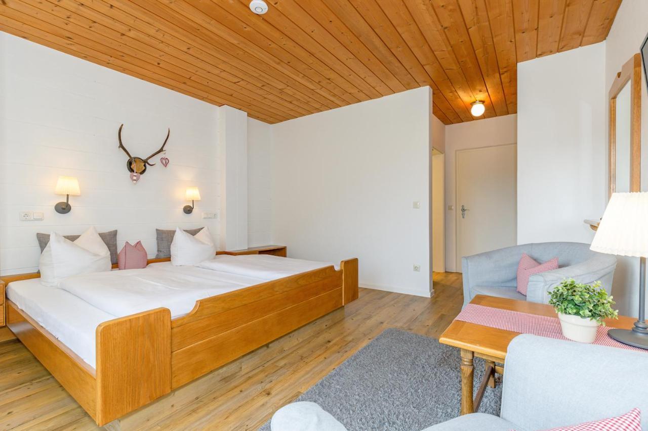 Gaestehaus Menkenbauer Ruhpolding Bagian luar foto