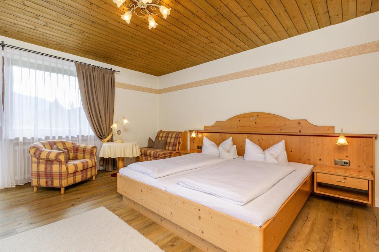 Gaestehaus Menkenbauer Ruhpolding Bagian luar foto