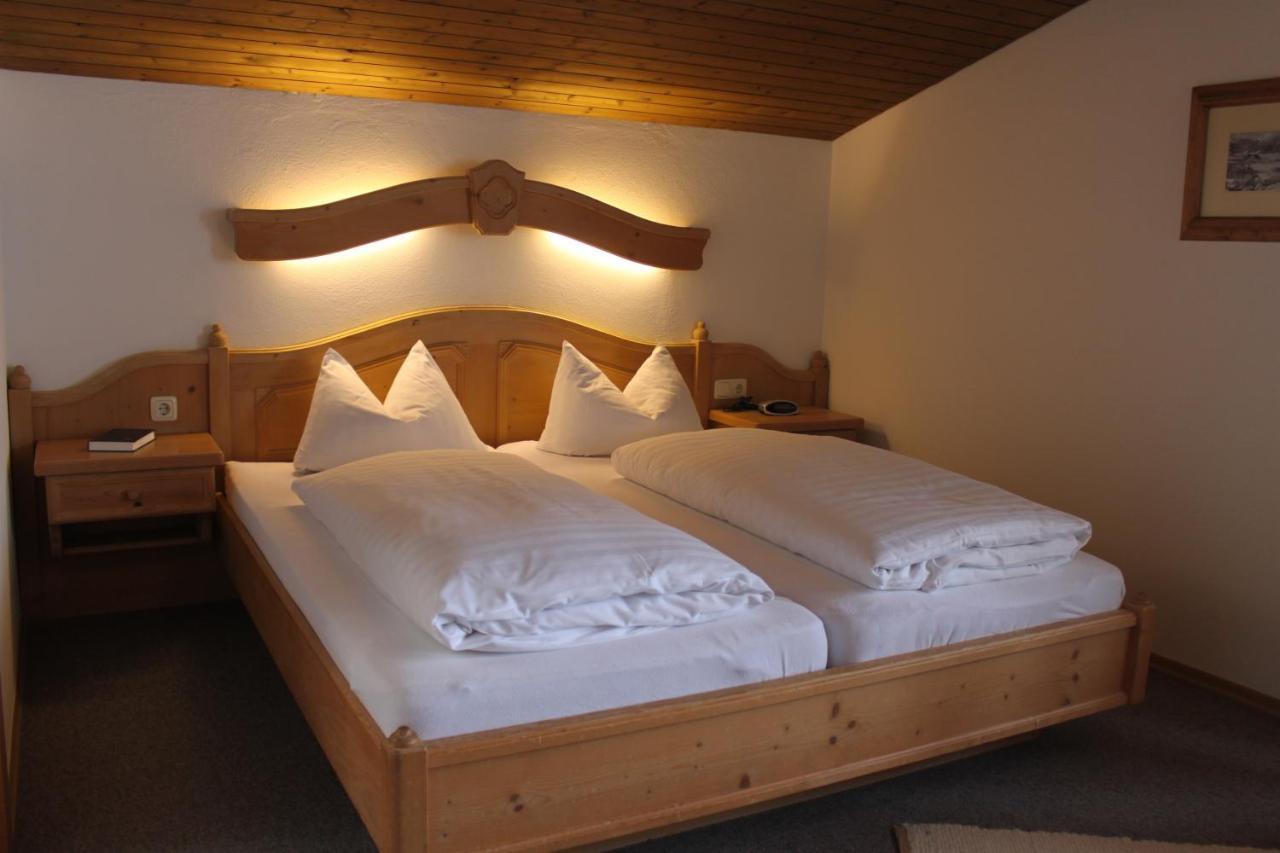 Gaestehaus Menkenbauer Ruhpolding Bagian luar foto
