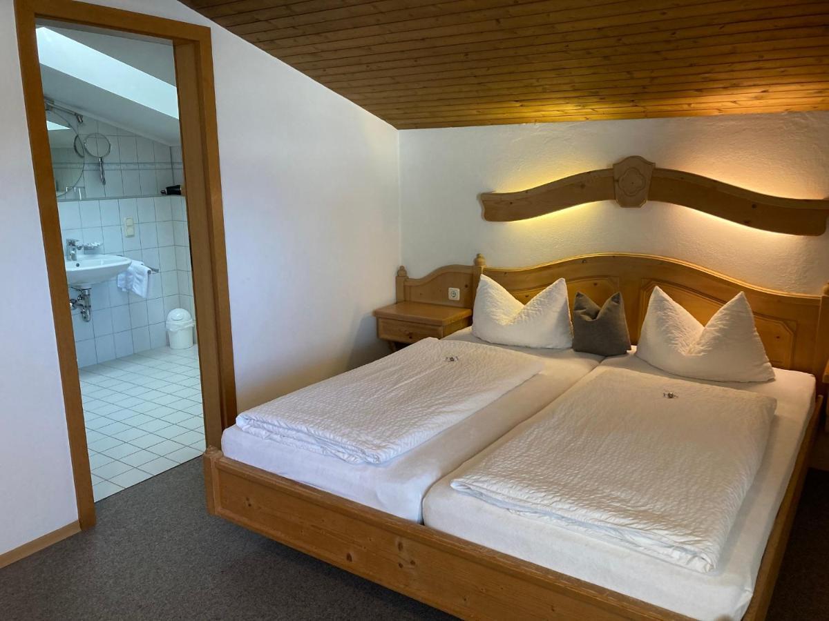 Gaestehaus Menkenbauer Ruhpolding Bagian luar foto