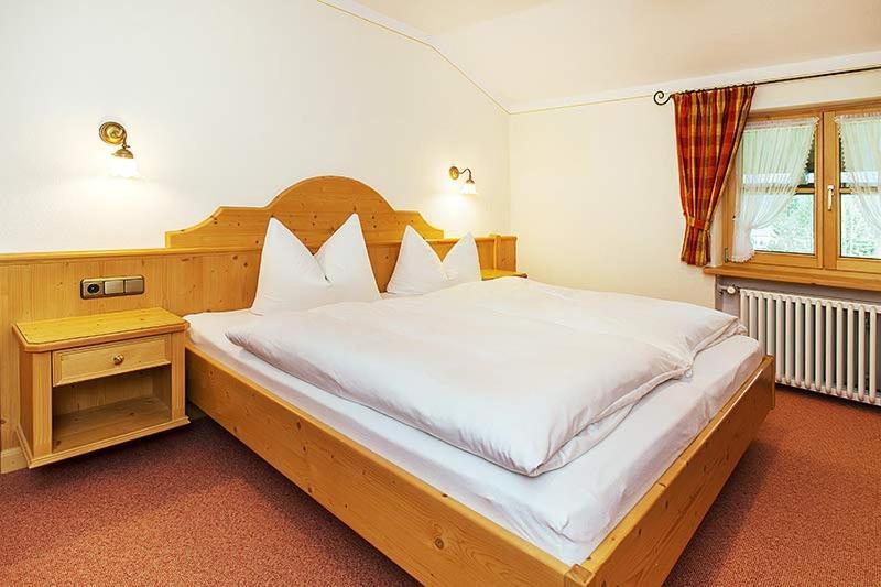 Gaestehaus Menkenbauer Ruhpolding Bagian luar foto