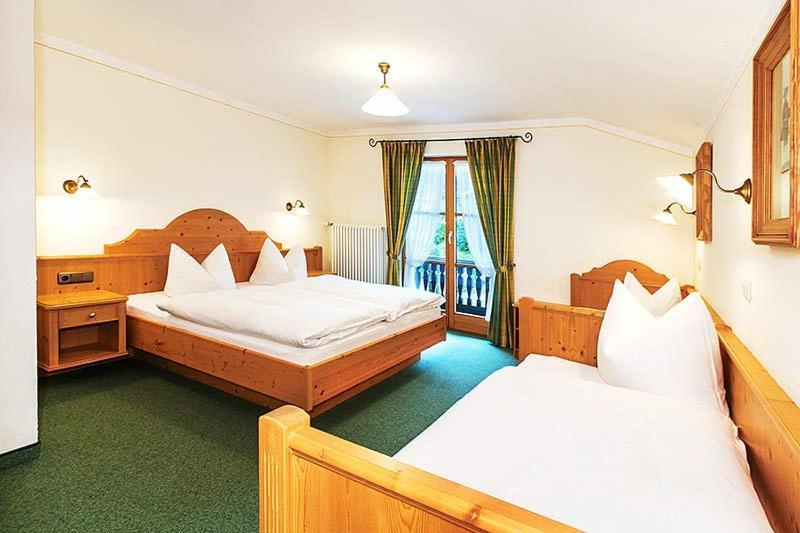 Gaestehaus Menkenbauer Ruhpolding Bagian luar foto