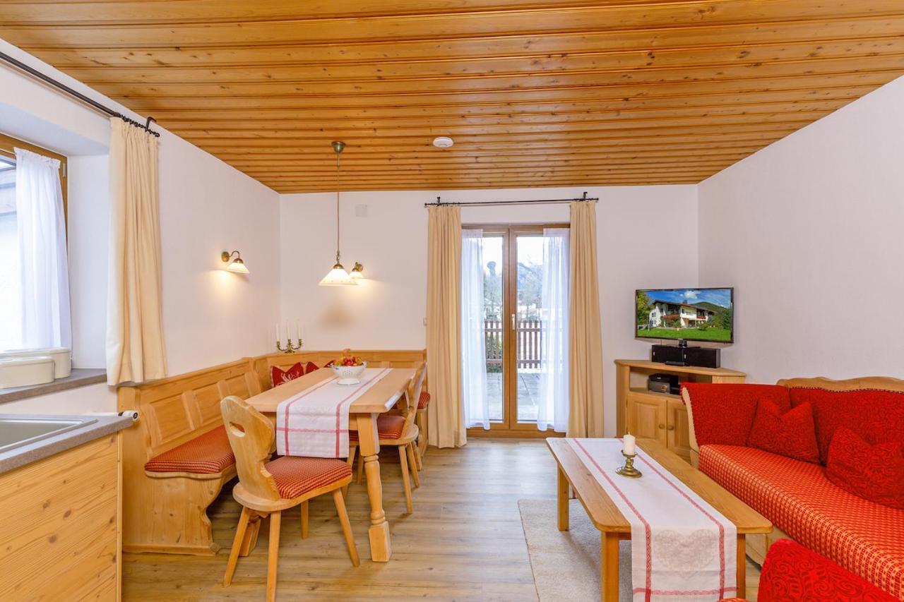 Gaestehaus Menkenbauer Ruhpolding Bagian luar foto